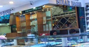 Toko Emas Sinar Baru, Palembang. Foto: Sumselheadline/Pitria.