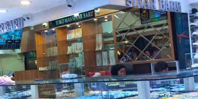 Toko Emas Sinar Baru, Palembang. Foto: Sumselheadline/Pitria.