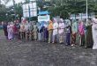 Para pegawai wanita Dinas Pengendalian Penduduk dan Keluarga Berencana (DPPKB) Kabupaten Musi Banyuasin, Senin (21/4/2025) tampil dengan kebaya dalam rangka Hari Kartini. Foto: Kominfo Muba.