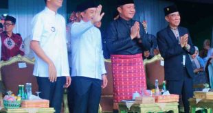 Gubernur Sumsel Herman Deru dan Wabup Muba, Rohman menghadiri pembukaan STQH Sumsel di Talang Ubi, PALI, Selasa (22/4/2025). Foto: Kominfo Muba.