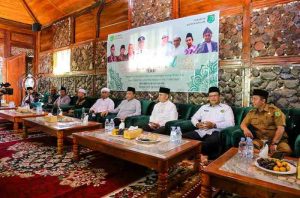 Bupati Muba HM Toha hadiri silaturahmi dan halal bihalal bersama Dewan Pengurus Daerah Forum Pondok Pesantren (DPD Forpess) Kabupaten Musi Banyuasin di Pondok Pesantren Hidayatul Fudhola Walisongo, Kecamatan Sungai Lilin, Selasa (29/4/2025). Foto: Kominfo Muba.