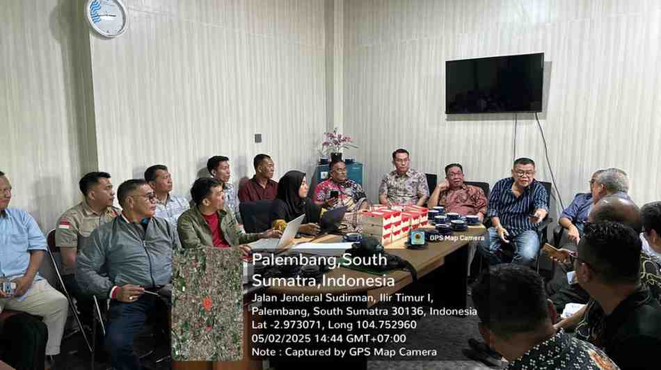 Dinas Pemuda Olahraga dan Pariwisata (Dispopar) dan Dinas Komunikasi dan Informatika (Kominfo), menyatakan komitmen ini dalam Rapat Koordinasi Teknis Porprov XV yang dipimpin oleh Ketua Harian KONI Sumsel, H.M. Aliandra Pati Gantada, Jumat (2/5/2025). Foto: Kominfo Muba.