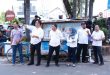 Kepala Dinas Kominfo Palembang, Adi Zahri didampingi Kepala Bidang (Kabid) Bina Marga Dinas PUPR Yudha Fardyansyah, bersama Kadis PUPR melihat kondisi lapangan kabel optik yang semrawut di Jalan Merdeka, Palembang, Rabu (21/5/2025). Foto: Kominfo Palembang.