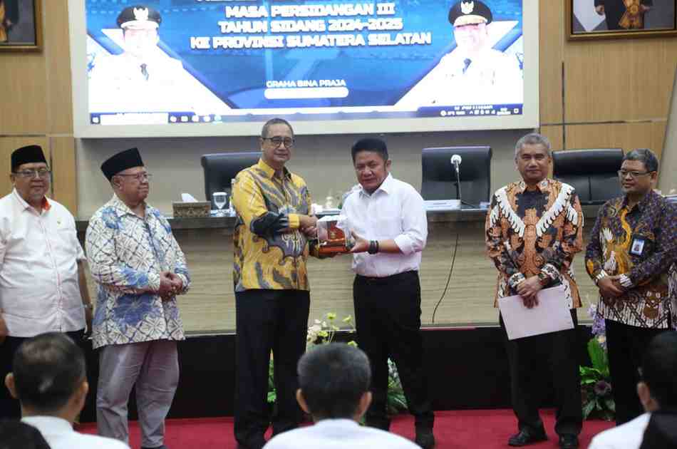 Gubernur Sumsel, Herman Deru menerima kunker Komisi X DPR RI, Rabu (28/5/2025). Foto: Humas Pemprov Sumsel.