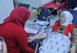 Ketua PMI Kota Palembang Dewi Sastrani ikut donor darah di Universitas Tridinanti, Palembang, Sabtu (17/5/2025). Foto: Kominfo Palembang.
