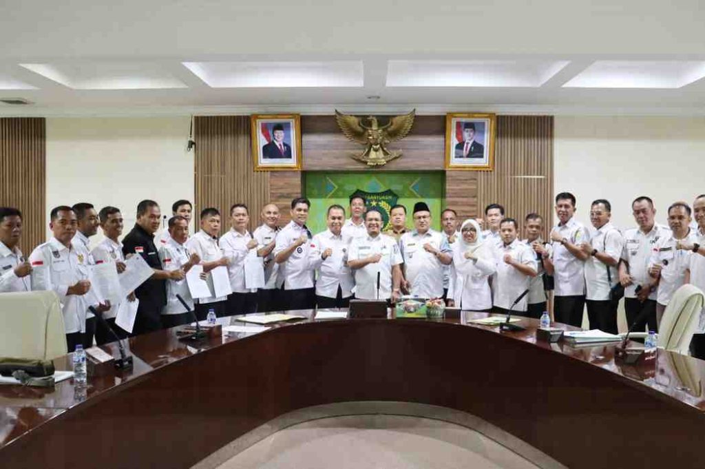 Rapat pembentukan Kelompok Kadarkum dan pendaftaran pelatihan paralegal angkatan II di Ruang Rapat Serasan Sekate, Sekretariat Daerah Kabupaten Muba, Rabu (21/5/2025). Foto: Kominfo Muba.