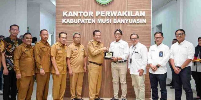 Bupati H. M. Toha dan Wakil Bupati Rohman, akan menjalin kerjasama dengan Kementerian Energi dan Sumber Daya Mineral (ESDM) serta Repsol Sakakemang B.V. Foto: Dok Kominfo MUba.