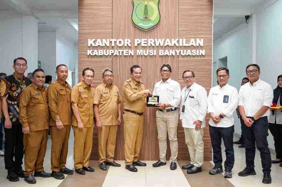 Bupati H. M. Toha dan Wakil Bupati Rohman, akan menjalin kerjasama dengan Kementerian Energi dan Sumber Daya Mineral (ESDM) serta Repsol Sakakemang B.V. Foto: Dok Kominfo MUba.