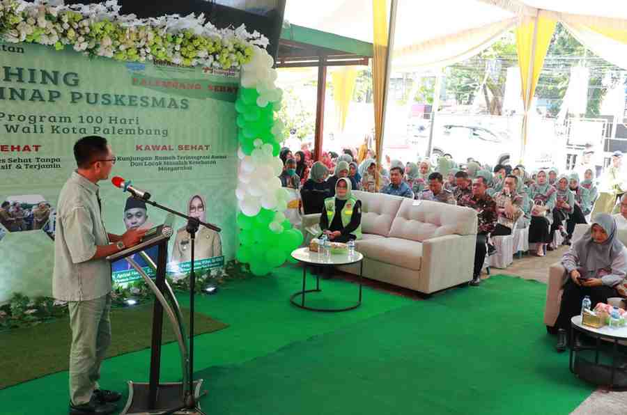 Walikota Palembang, Ratu Dewa melaunching Layanan Rawat Inap di Puskesmas dan Inovasi Palembang Sehat, Sigap Sehat, Pasti Sehat dan Kawal Sehat Menuju Palembang Berdaya, Palembang Sejahtera, Kamis (23/5/2025). Foto: Kominfo Palembang.
