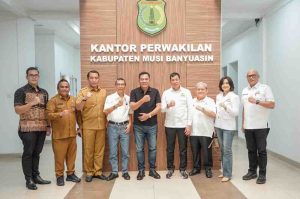 Bupati Muba, HM Toha dan Ketua Kadin Sumsel, Affandi Uji, Selasa (27/5/2025). Foto: Kominfo Muba.
