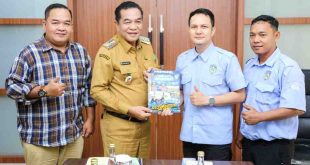 Bupati Muba, HM Toha menerima kunjungan pantia Kejurda Drag Race & Drag Bike Championship 2025, Senin (5/5/2025). Foto: Kominfo Muba.