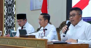 Walikota Palembang, Ratu Dewa dan Wawako Prima Salam. Foto: Sumselheadline/Pitria.