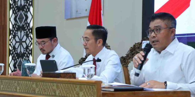 Walikota Palembang, Ratu Dewa dan Wawako Prima Salam. Foto: Sumselheadline/Pitria.