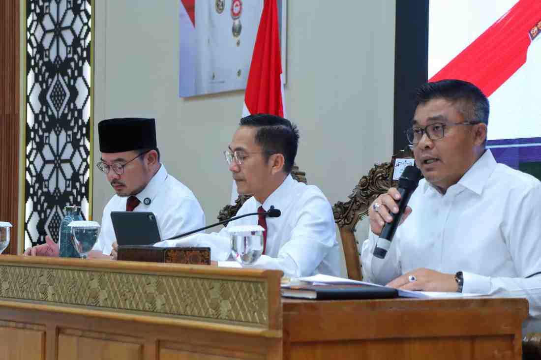 Walikota Palembang, Ratu Dewa dan Wawako Prima Salam. Foto: Sumselheadline/Pitria.