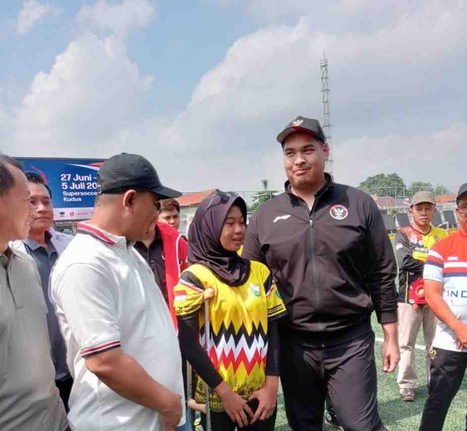 Kesya Qonita Dz, salah satu atlet asal Musi Banyuasin saat dialog dengan Menteri Pemuda dan Olahraga. Foto: IST