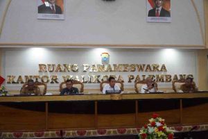 Rapat koordinasi membahasa penataan perkotaan, dengan tiga agenda strategis, Selasa (24/6/2025). Foto: Kominfo Palembang.