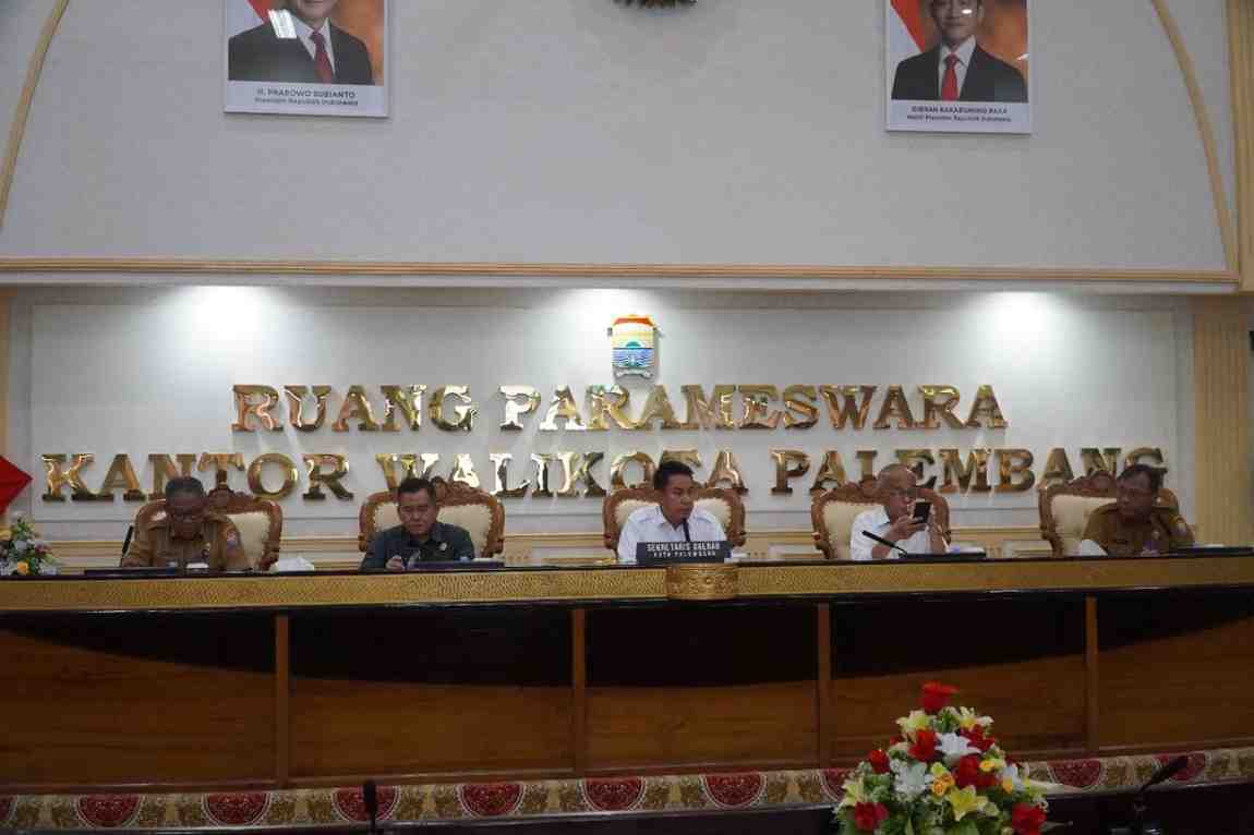 Rapat koordinasi membahasa penataan perkotaan, dengan tiga agenda strategis, Selasa (24/6/2025). Foto: Kominfo Palembang.