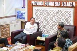 Wagub Sumsel, Cik Ujang menerima kunjungan Ketua DPD PERPADI Sumsel, Kamijo Sujoko, Rabu (4/6/2025). Foto: Humas Pemprov Sumsel.