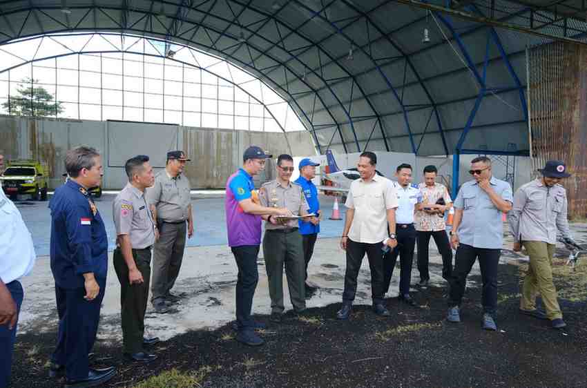 Tim KONI, Dispora, dan Perbakin mengecek lapangan tembak untuk Porprov Sumsel. Foto: Kominfo Muba.