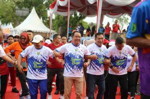 Wakil Gubernur (Wagub) Sumatera Selatan (Sumsel) H. Cik Ujang secara resmi meluncurkan program “KORMI Goes to School” di Kabupaten Musi Banyuasin (Muba), Sabtu (28/6/2025). Foto: Humas Pemprov Sumsel.