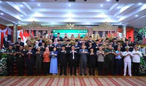 Gubernur Sumsel, Dr H Herman Deru usai memimpin langsung penandatanganan kesepakatan kerja sama pencegahan perkawinan anak dan perlindungan hak pasca perceraian di Griya Agung Palembang, Selasa (22/7/2025). Foto: Humas Pemprov Sumsel.