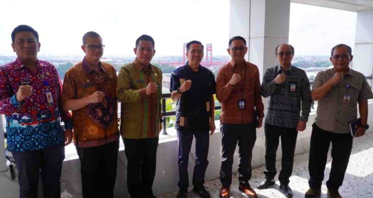 Walikota Palembang, Ratu Dewa menerima jajaran pimpinan Bank Indonesia (BI) Perawakilan Sumsel, Kamis (31/7/2025). Foto: Kominfo Palembang.