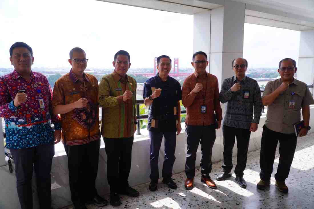 Walikota Palembang, Ratu Dewa menerima jajaran pimpinan Bank Indonesia (BI) Perawakilan Sumsel, Kamis (31/7/2025). Foto: Kominfo Palembang.