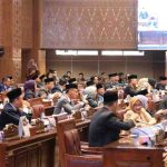 Para anggota DPRD Sumsel yang hadir di paripurna DPRD Sumsel XVIII 2025, Jumat (18/7/2025). Foto: Humas Pemprov Sumsel.