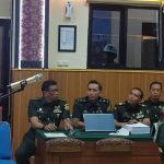 Kpda Bazarsah saat mengikuti sidang di Pengadilan Militer Palembang. Foto: Dok detik.com.