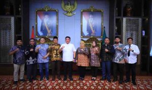 Gubernur Sumsel, Herman Deru bersama 10 perwakilan Sumsel pada agen perdamaian, Juamt (21/8/2025). Foto: Humas Pemprov Sumsel.
