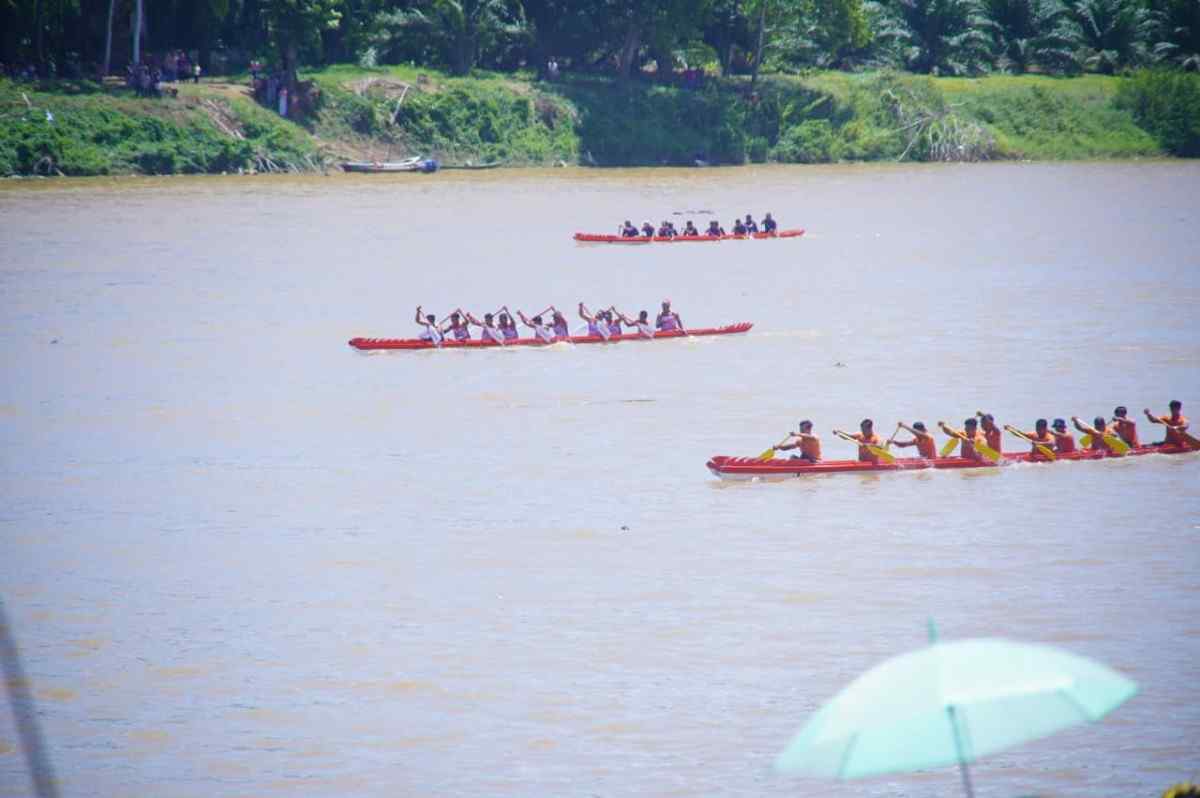 Para peserta lomba bidar di SUngai Musi, Desa Teluk Kijing, Lais, Muba, Selasa (26/8/2025). Foto: Kominfo Muba.