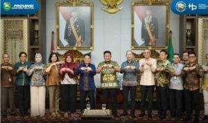 Gubernur Sumsel, Herman Deru menerima para pimpinan BPS RI dan BPS Sumsel di Griya Agung, Rabu (20/8/2025) malam. Foto: IG Pemprov_Sumateraselatan.