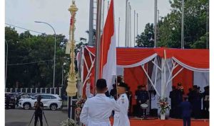 Suasana pengibaran merah putih di JSC Palembang, Minggu (17/8/2025). Foto: Sumselheadline/Pitria.