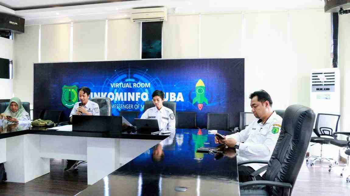 Jerry Rinoldy, ST, MT, Kepala Bidang Persandian Dinkominfo Muba saat bertemu pihak BPJS, JUmat (8/8/2025). Foto: Kominfo Muba.