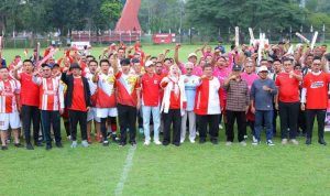 Walikota Palembang, Ratu Dewa membuka kejuaraan sepakbola Gerindra Sumsel Cup 2025 di JSC Palembang, Senin (18/8/2025). Foto: Kominfo Palembang.