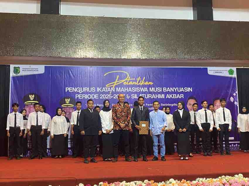 Para pengurus IMMUBA saat pelantikan, Sabtu (30/8/2025). Foto: Kominfo Muba.