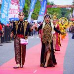Para peserta Sekayu Karnapal 2025 yang unjuk kebolehan, Selasa (19/8/2025). Foto: Kominfo Muba.