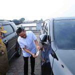Wali Kota Palembang, Ratu Dewa saat melakukan inventarisasi kendaraan dinas operasional dan jabatan seluruh OPD di Benteng Kuto Besak (BKB), Senin (11/8/2025). Foto: Sumselheadline/Pitria.