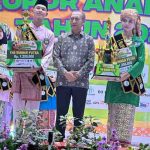 Alya Zhafira Ivana dari SMPN 6 Sekayu dan Rakha Fathi Ardian dari SMAN 1 Sekayu terpilih sebagai juara duta muda Muba yang siap menginspirasi. Foto: Kominfo Muba.