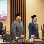 Para pimpinan DPRD Sumsel dan Wagub Sumsel saat pembukaan pelantikan anggota DPRD Sumsel, Ganjar Imam, Rabu (20/8/2025). Foto: Humas DPRD Sumsel.