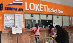 Suasana di loket Kertapati, Palembang. Foto: IST/palembangekpress.