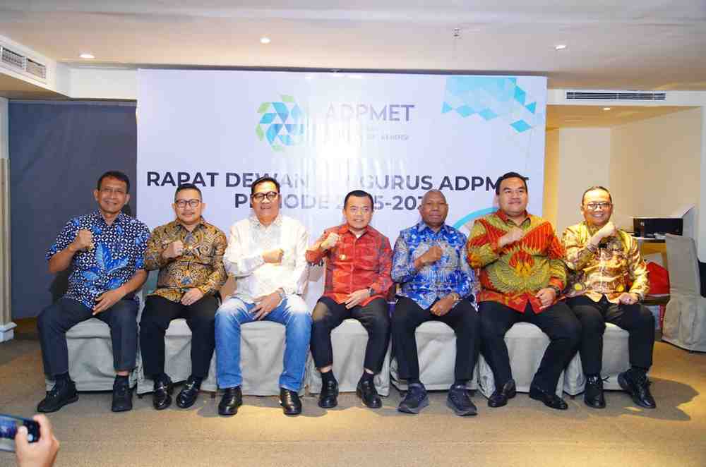 Bupati Muba, HM Toha bersama pada pengurus ADPMET di Jakarta, Kamis (7/8/2025). Foto: Kominfo Muba.