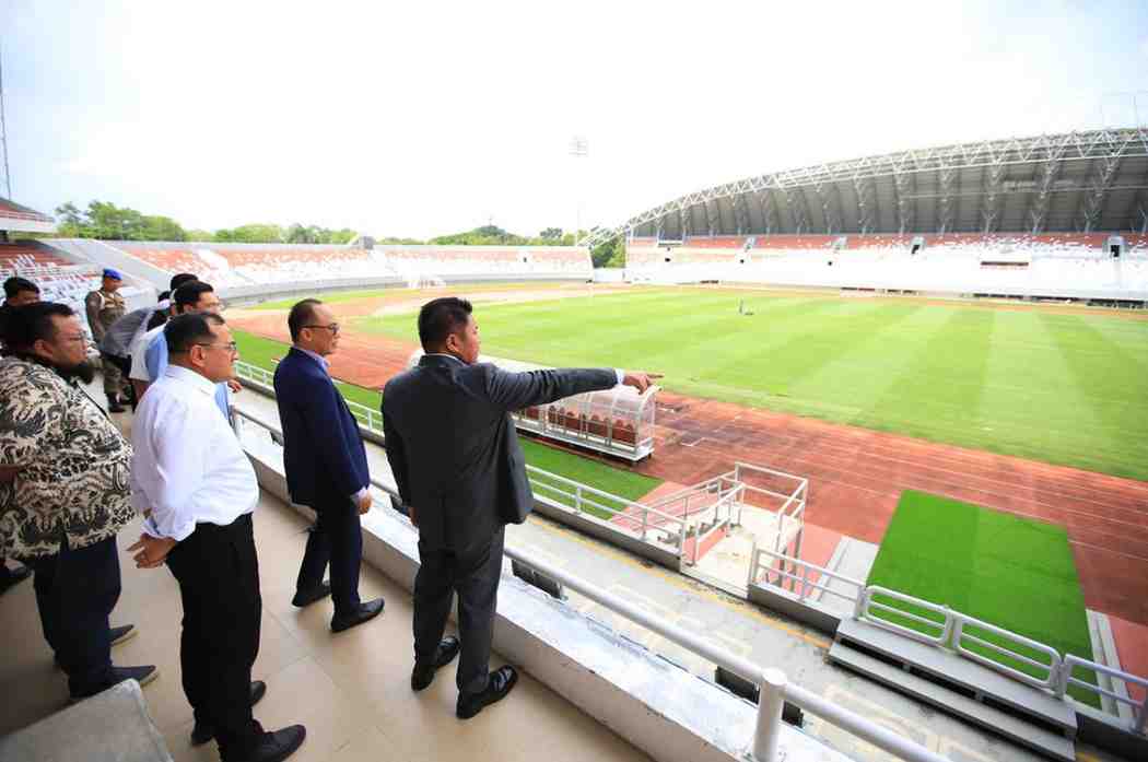 Gubernur Sumsel Herman deru mendampingi Ketua Umum Dewan Pengurus KORPRI Nasional (DPKN) Prof. Dr. Zudan Arif Fakrulloh meninjau sejumlah venue Porna Korpri, Rabu (10/9/2025). Foto: Humas Pemprov Sumsel.