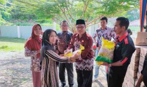 Warga antusias menghadiri gerakan pangan murah di Kecamatan Sungai Kerub, Muba, Kamis (25/9/2025). Foto: Kominfo Muba.