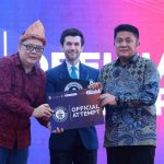 Gubernur Sumsel, Herman Deru saat membuka pelatihan AI terbesar untuk guru di Griya Agung, Palembang. Foto: Humas Pemprov Sumsel.