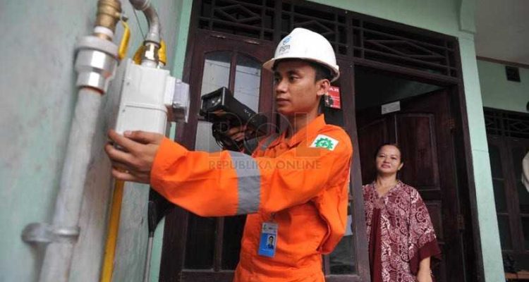 Ilustrasi pemasanghan jaringan gas alam. Foto: IST