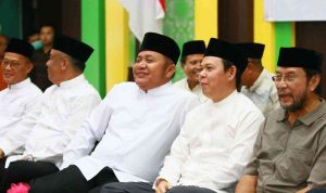 Gubernur Sumatera Selatan, H. Herman Deru menghadiri Istighosah dan Doa Kebangsaan di Asrama Haji Palembang, Kamis malam (4/9/2025). Foto: Humas Pemprov Sumsel.
