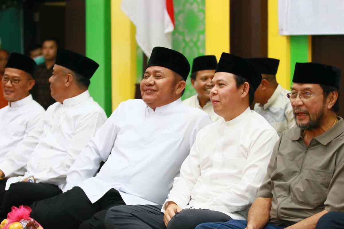 Gubernur Sumatera Selatan, H. Herman Deru menghadiri Istighosah dan Doa Kebangsaan di Asrama Haji Palembang, Kamis malam (4/9/2025). Foto: Humas Pemprov Sumsel.