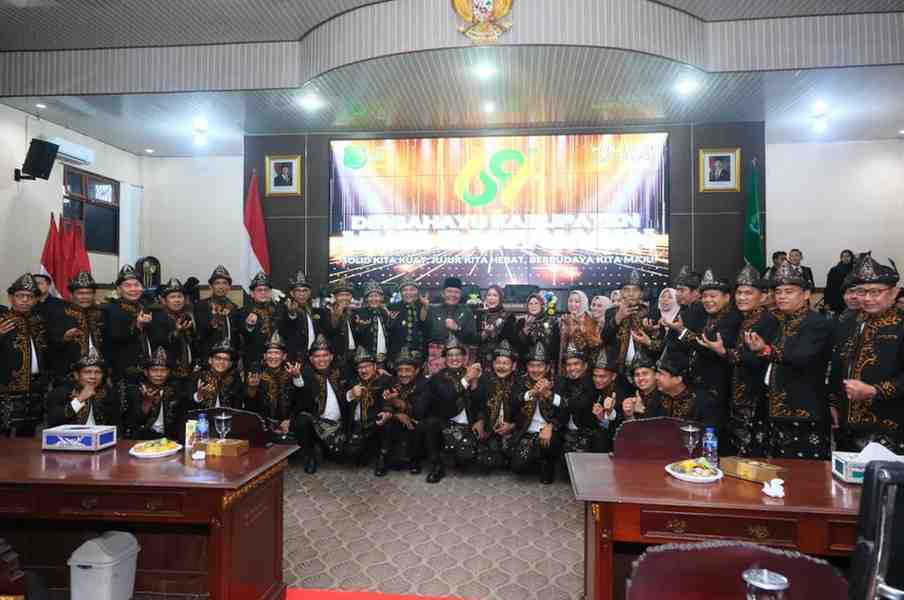 Gubernur Sumsel, Hermen Deru, Bupati Muba, HM Toha, para pejabat dan anggota DPRD Muba, Senin (29/9/2025). Foto: Kominfo Muba.