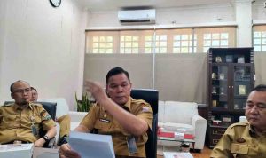 asn Kepala Badan Kepegawaian dan Pemberdayaan Sumber Daya Manusia (BKPSDM) Kota Palembang, Yanuarpan Yani dan staf. Foto: Kominfo Palembang.
